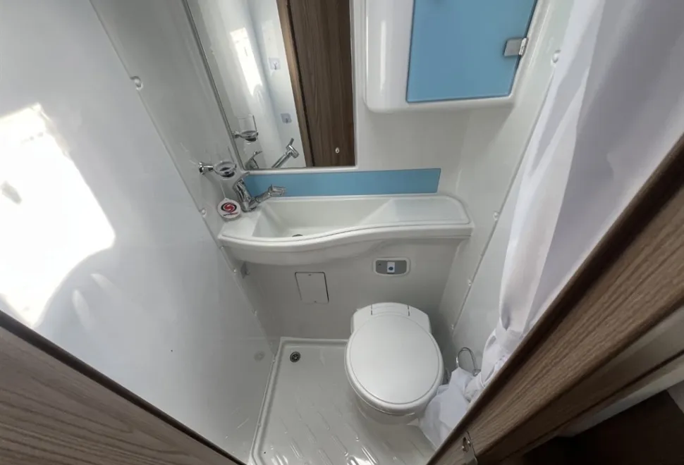 Swift Select Compact 205 2022