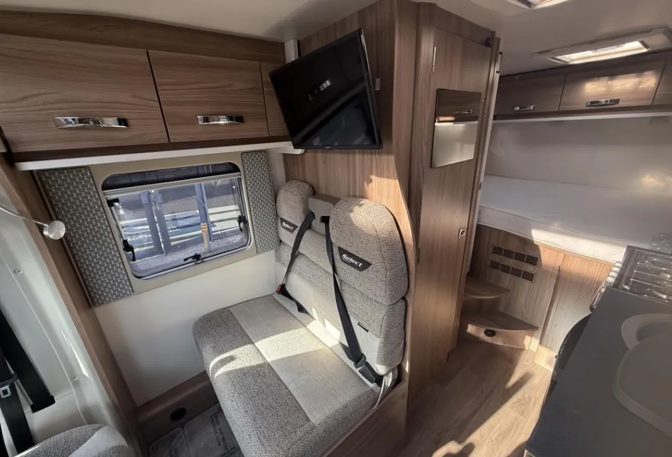 Swift Select Compact 205 2022