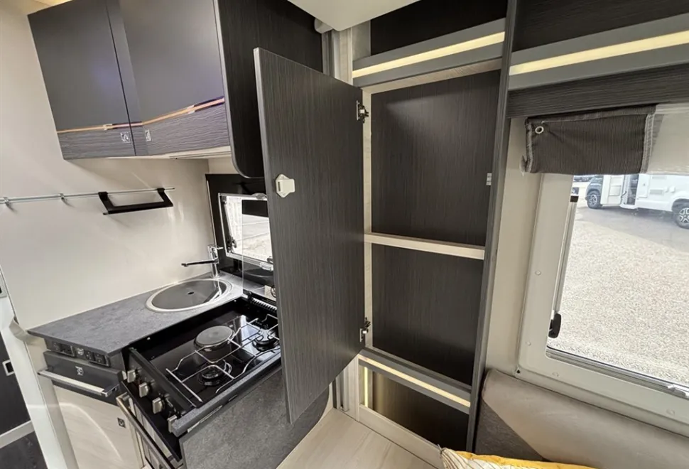Chausson Titanium 630 Premium 2021