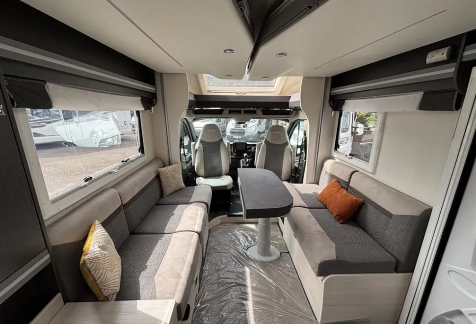 Chausson Titanium 630 Premium 2021