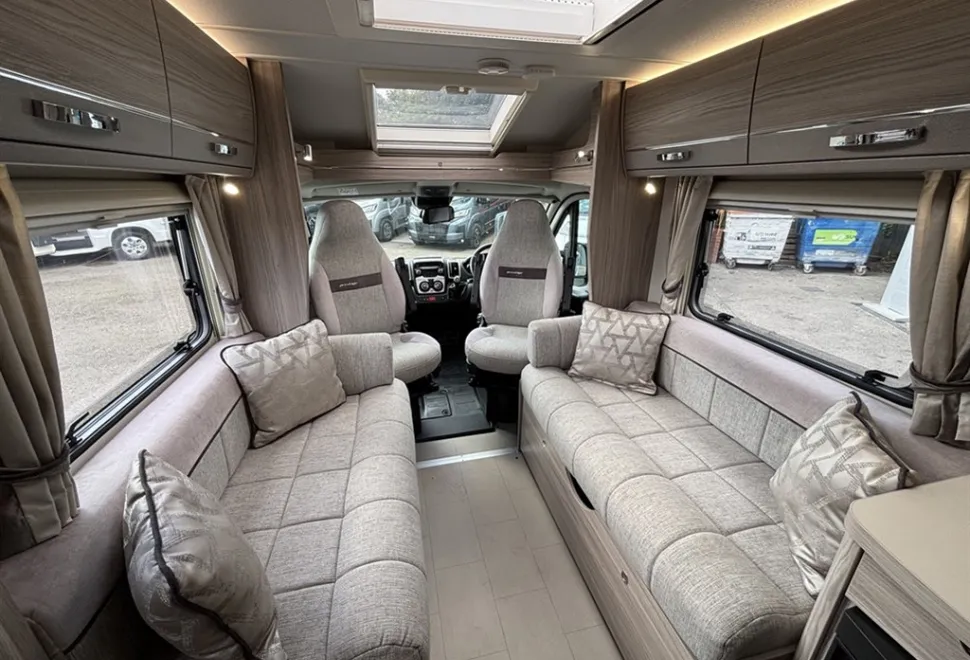 Elddis Prestige 105 2021