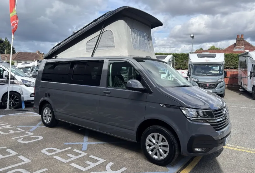 Camper King Santorini  2021