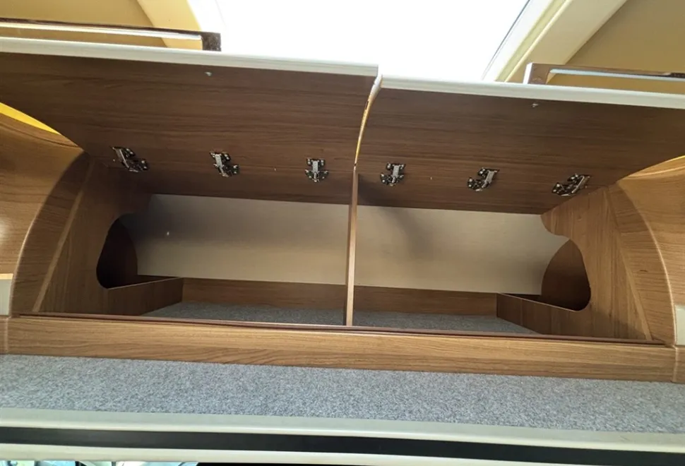 Auto-Trail Tracker EKS 2015