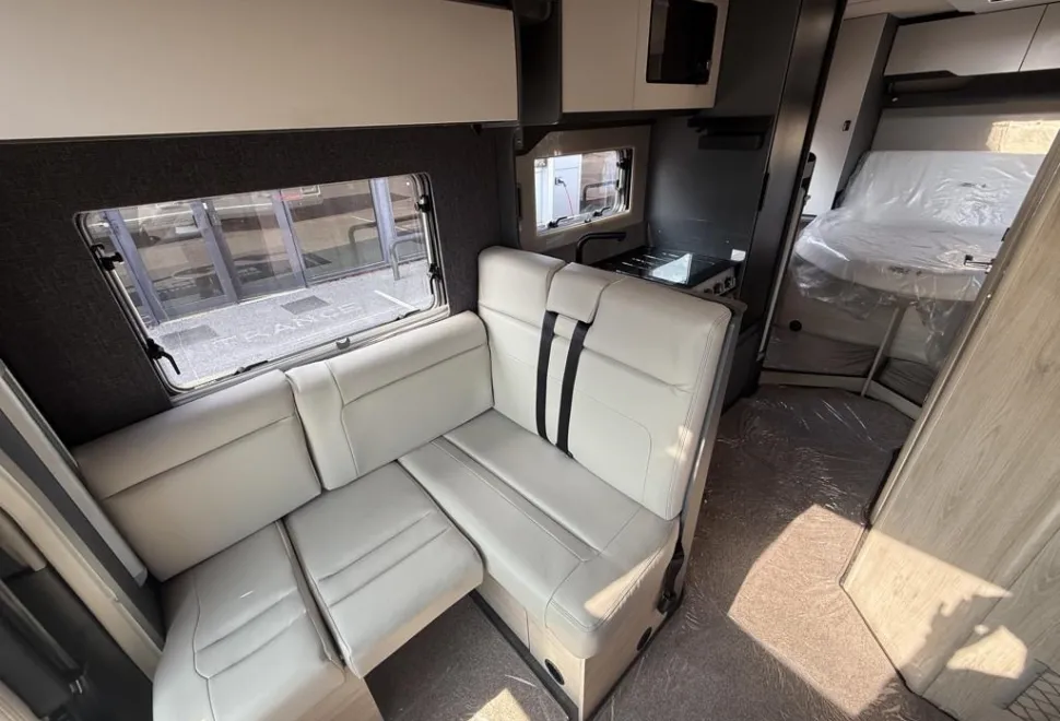 Auto-Trail F-Line F74 2025
