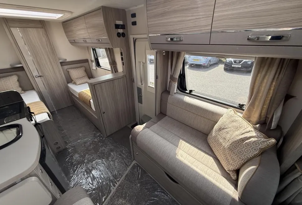 Elddis Evolution 185 2023