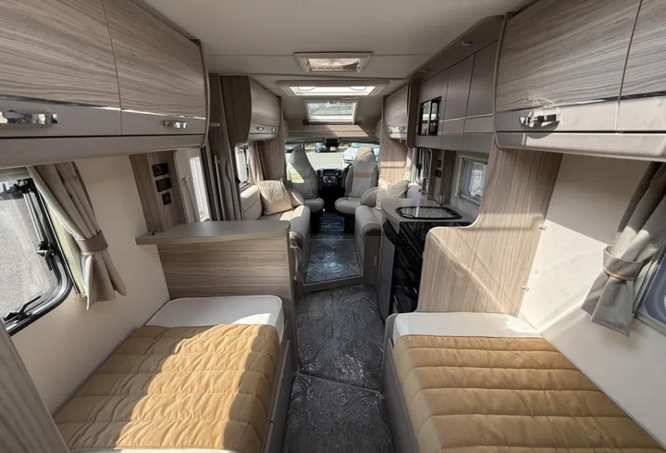 Elddis Evolution 185 2023