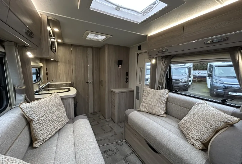 Elddis Evolution 105 2024