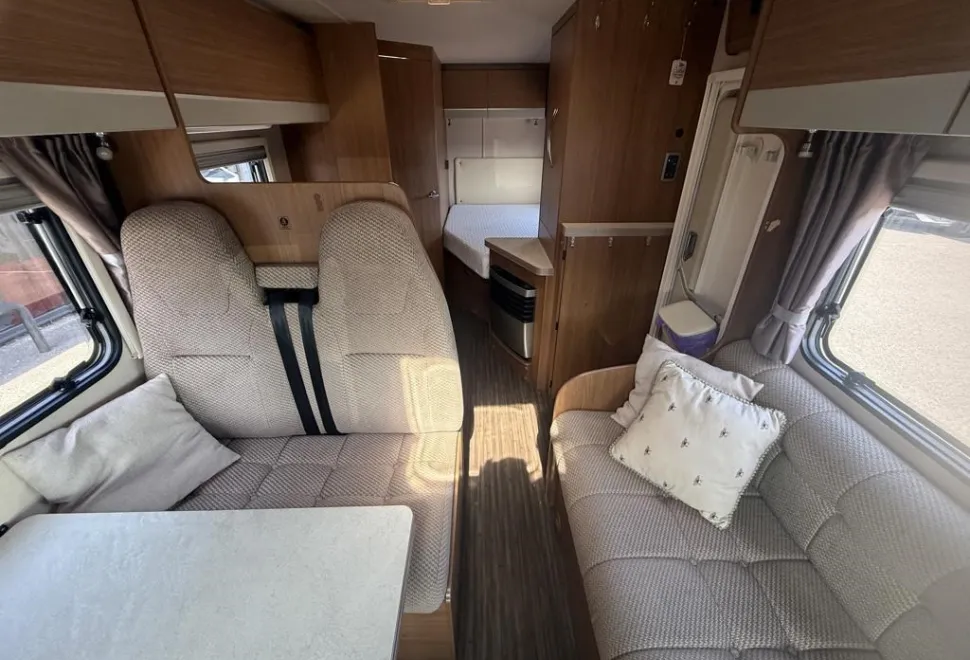 Auto-Trail Tribute T715 2015