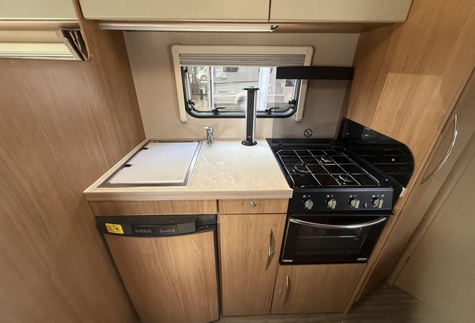 Auto-Trail Tribute T715 2015