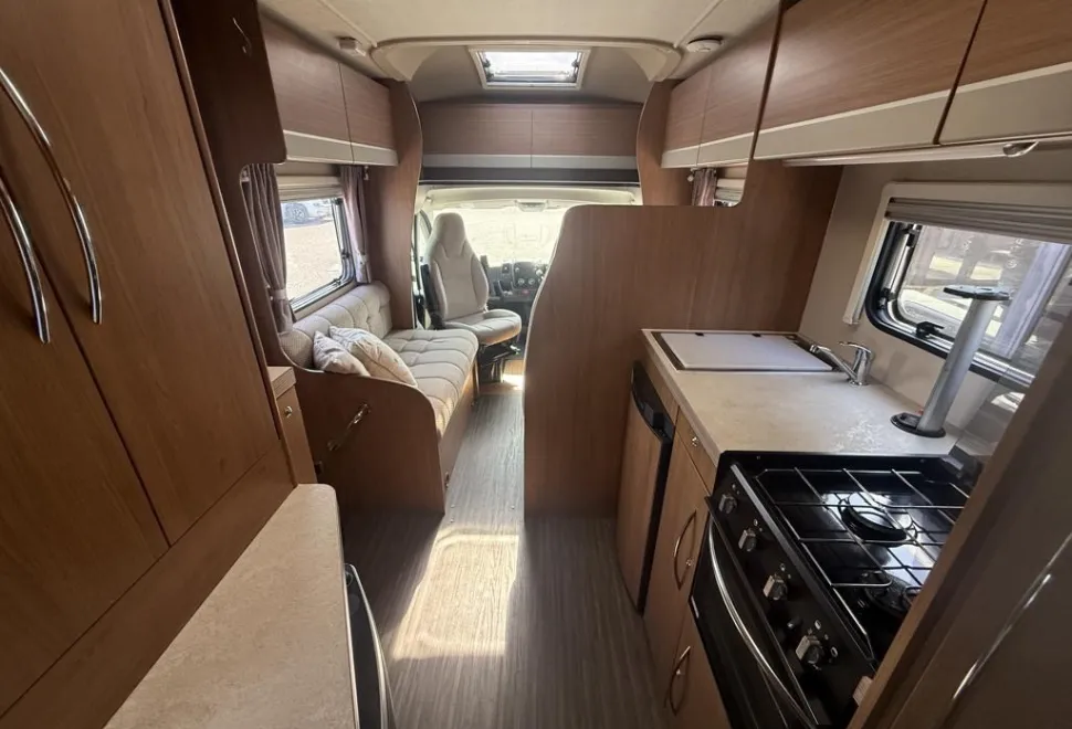 Auto-Trail Tribute T715 2015