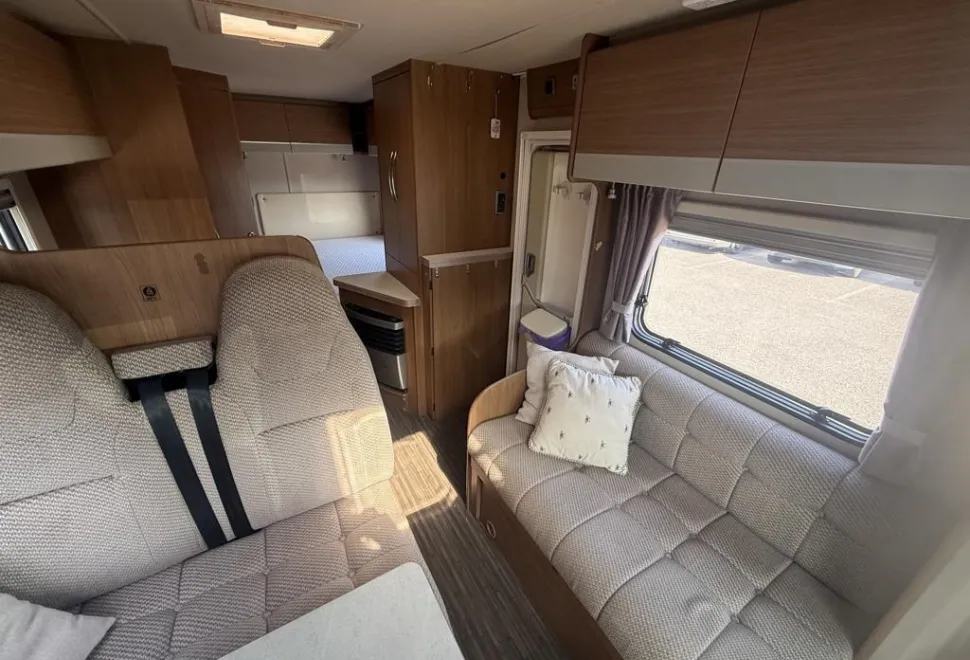 Auto-Trail Tribute T715 2015