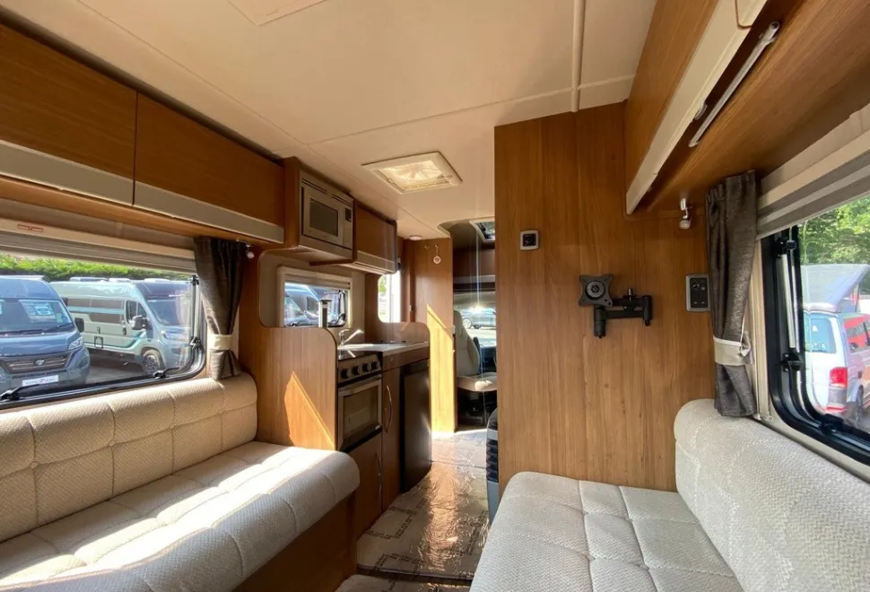 Auto-Trail Tribute T625 2017