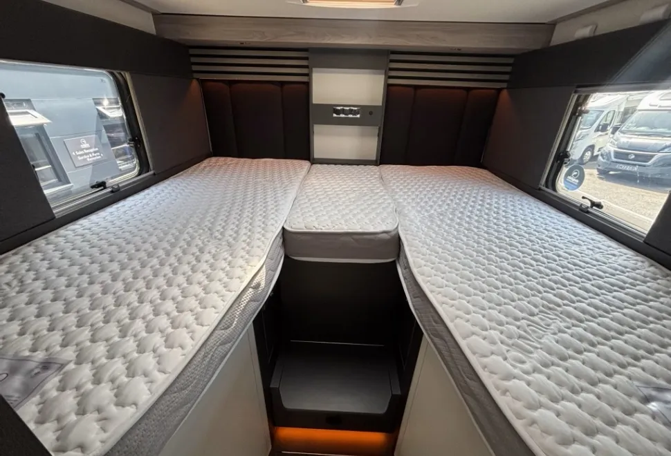 Swift Trekker 584 2026