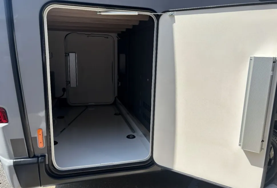 Swift Trekker 584 2026