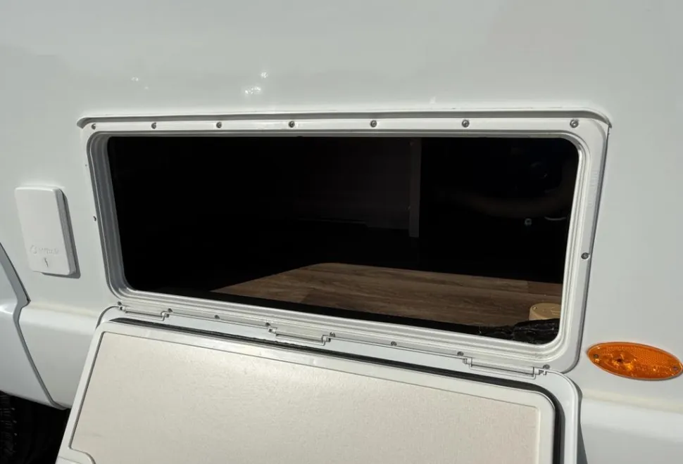 Swift Select Compact C502 2023