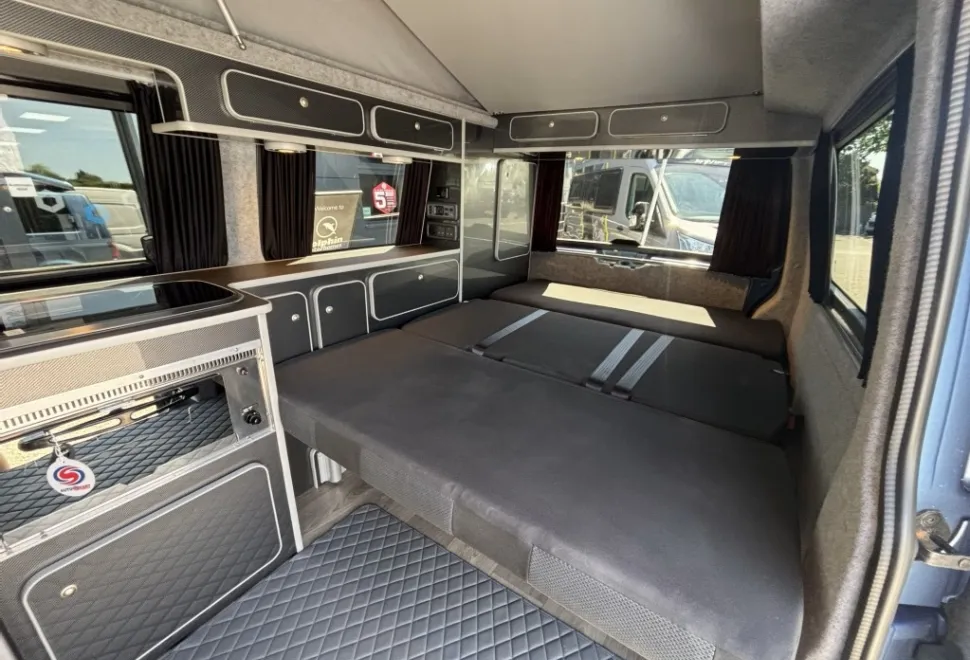 Camper King Santorini  2019