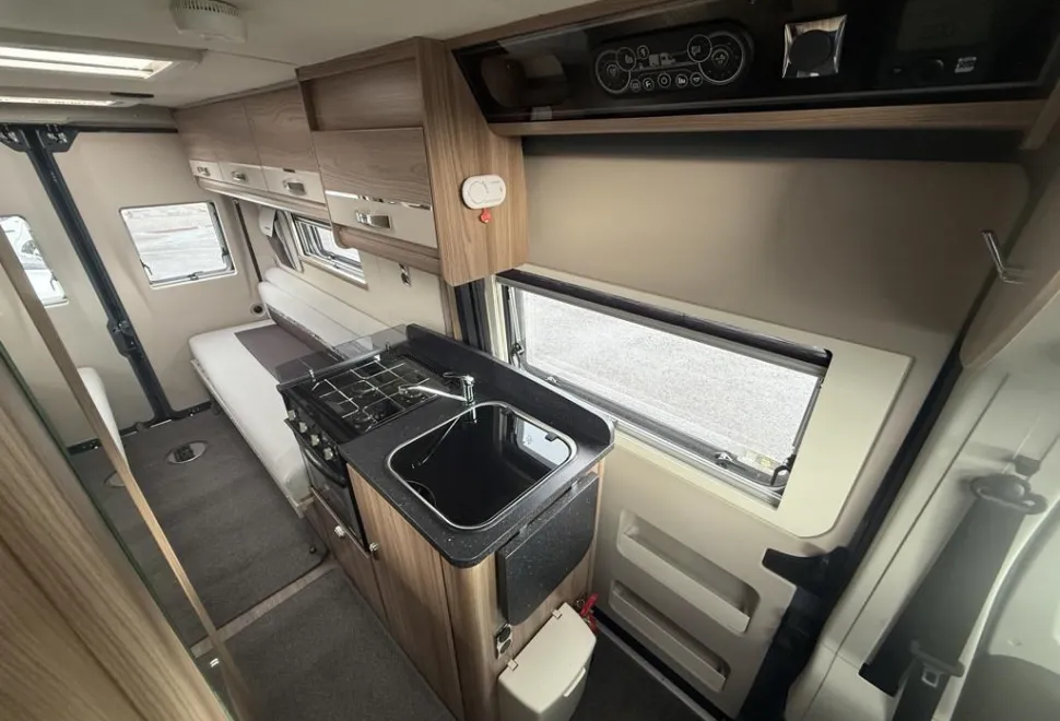 Swift Select 122 2023