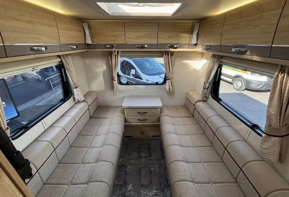 Elddis Majestic 120 2017
