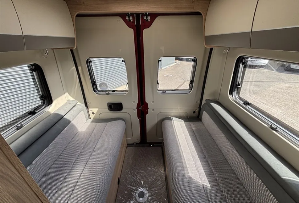 Auto-Trail V-Line 670 S 2021