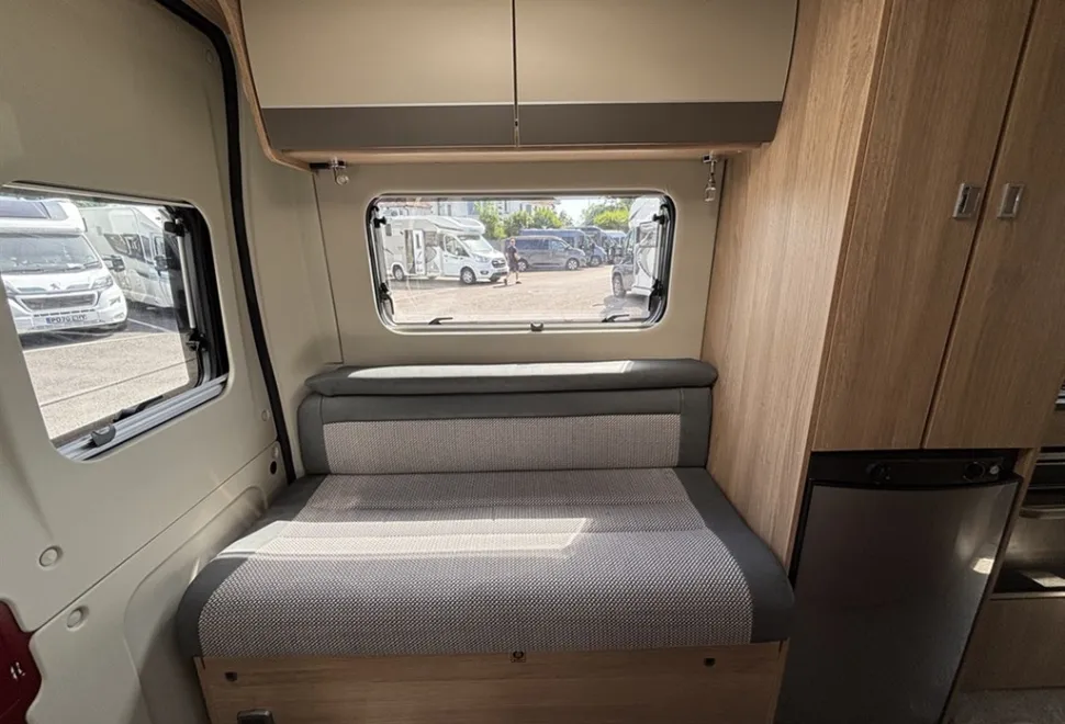 Auto-Trail V-Line 670 S 2021