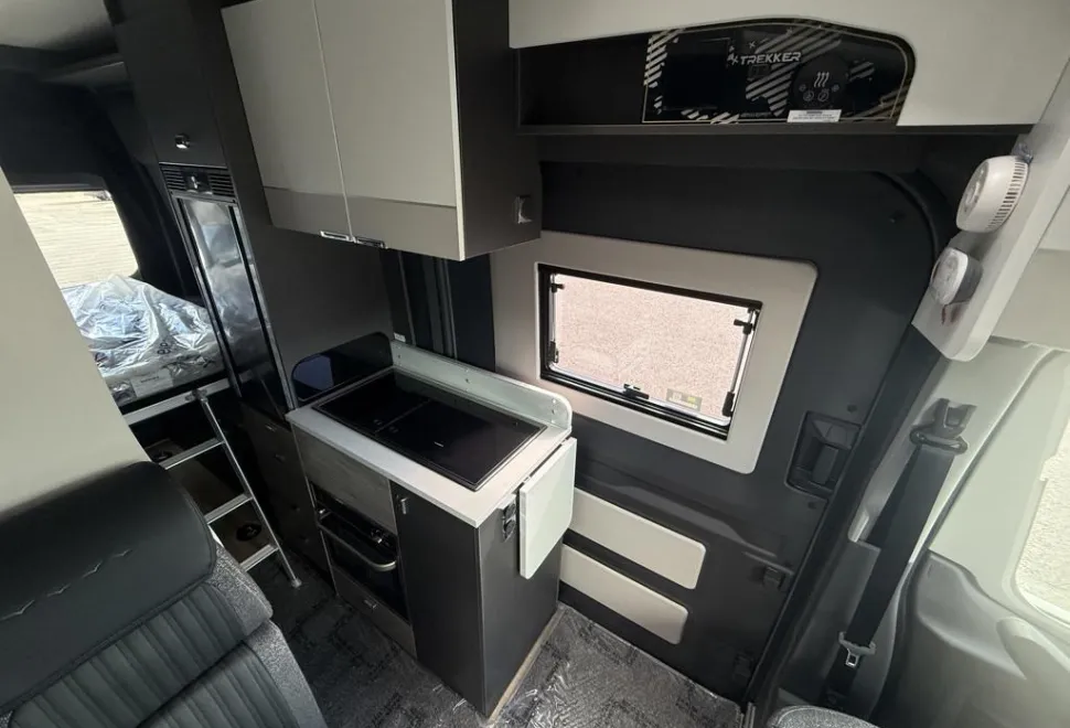 Swift Trekker X 2026