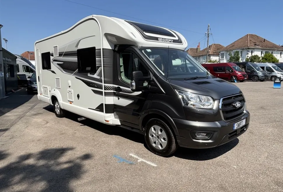Swift Voyager 574 2026