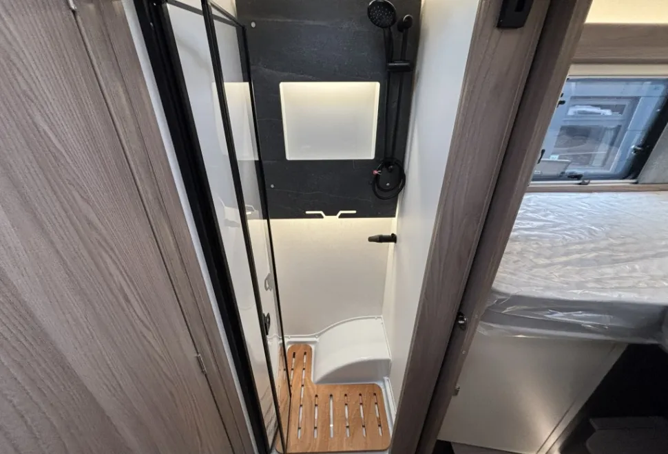 Swift Voyager 584 2026