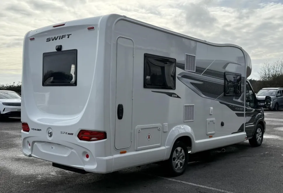 Swift Voyager 574 2026