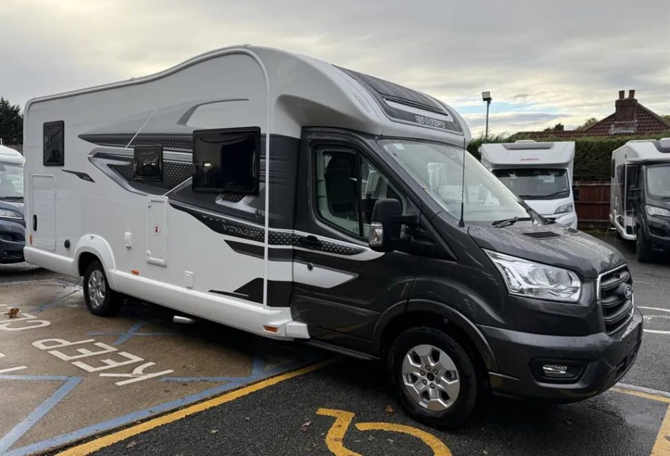 Swift Voyager 594 2026