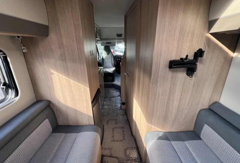 Auto-Trail V-Line 670 S 2021