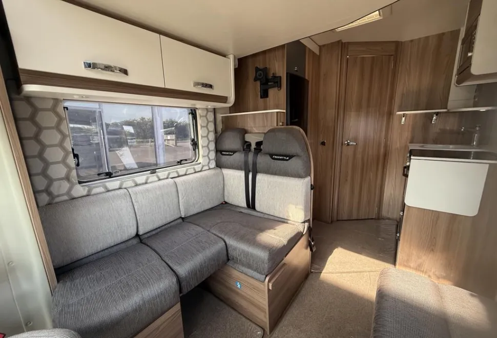 Swift Freestyle 604 SE 2018