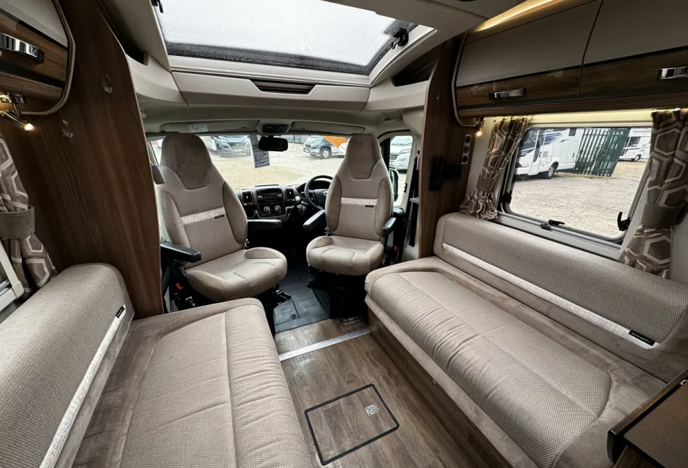 Swift Bessacarr 597 Lounge   2019