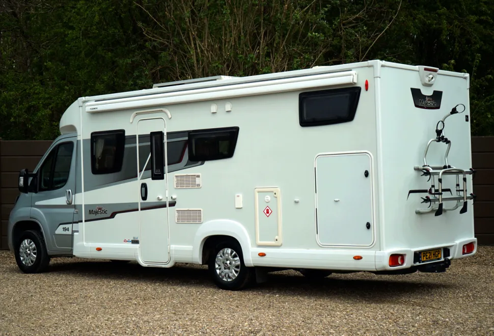 Elddis Majestic 194  2021