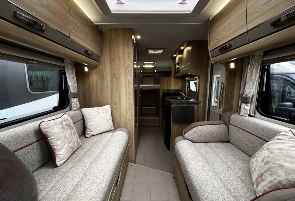 Elddis Majestic 194  2021