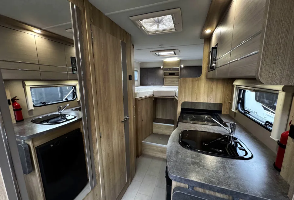 Elddis Majestic 194  2021