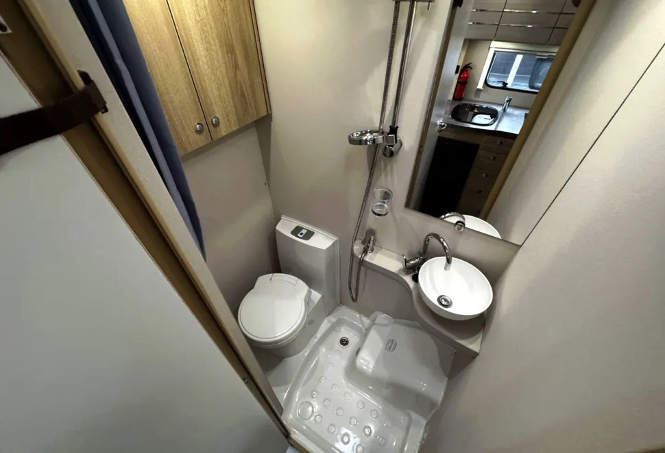Elddis Majestic 194  2021