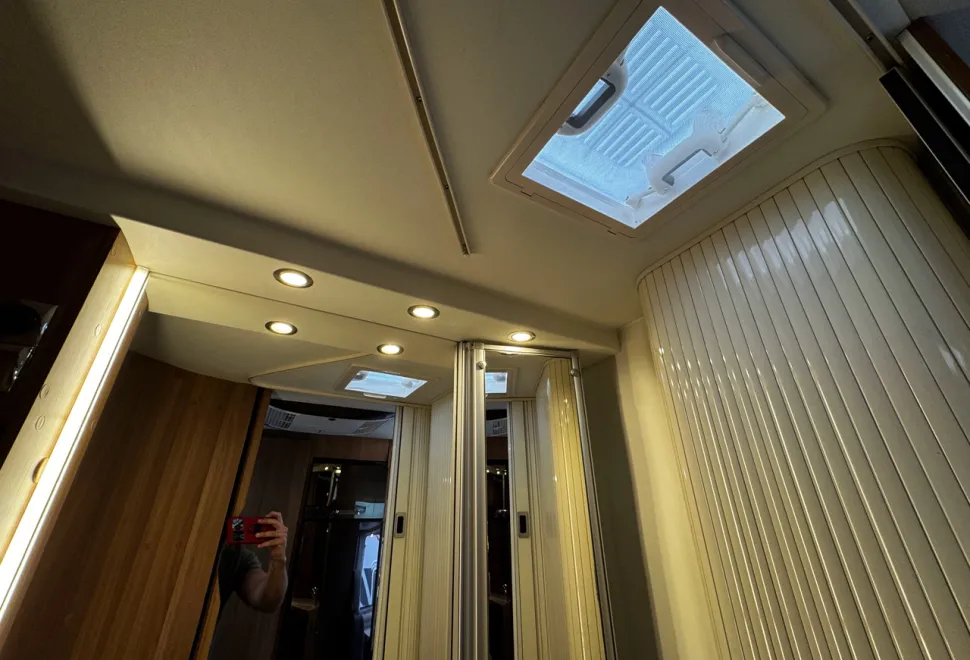 Eura Mobil Activa One 650VB  2019