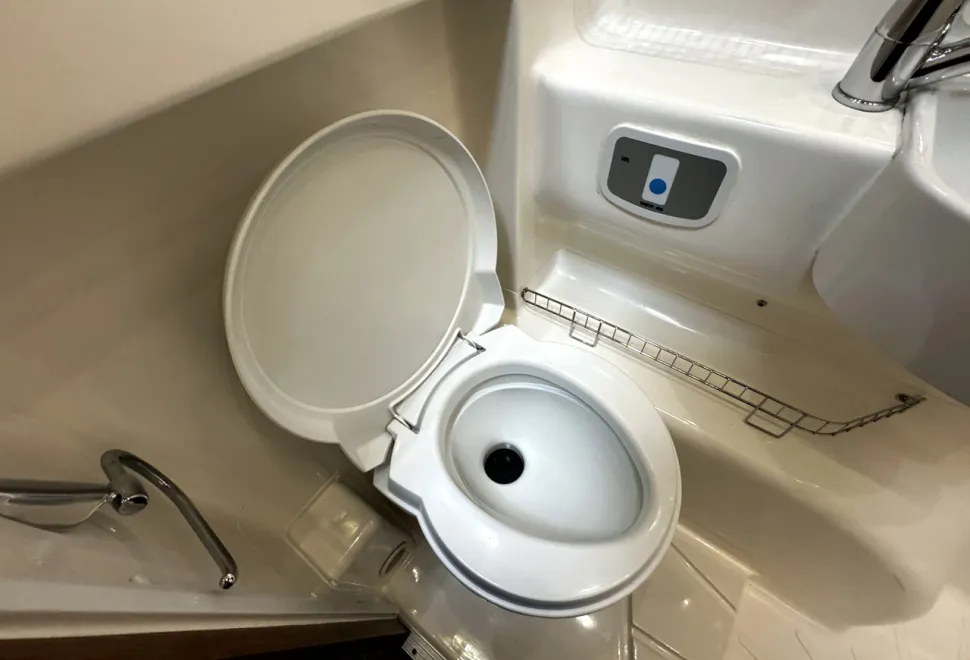 Auto-Trail V-Line 600  2015