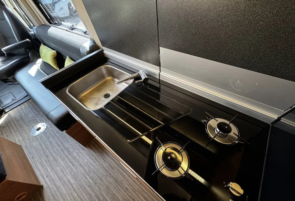Auto-Trail V-Line 600  2015