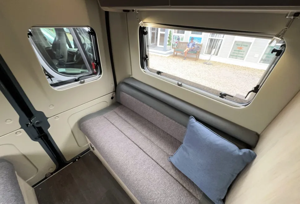 Auto-Trail Adventure 55  2024