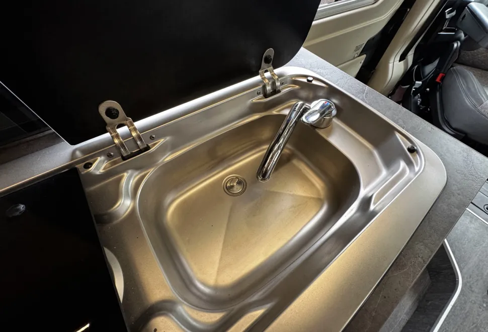 Auto-Trail Adventure 55  2024