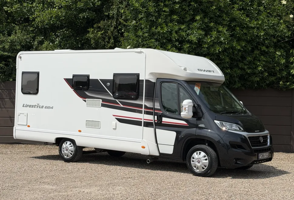 Swift Lifestyle 664  2016