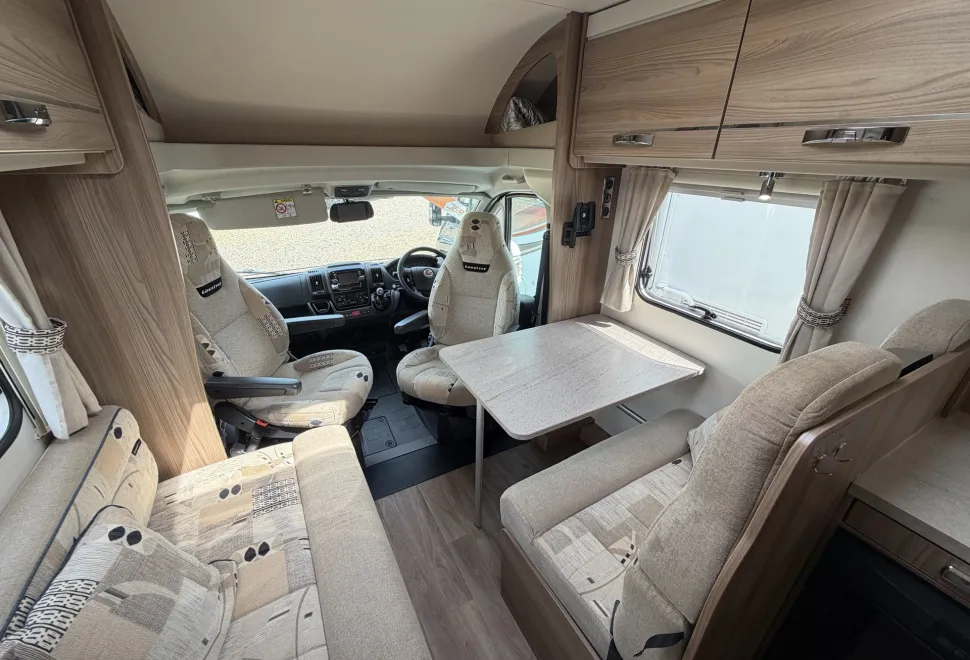 Swift Lifestyle 664  2016
