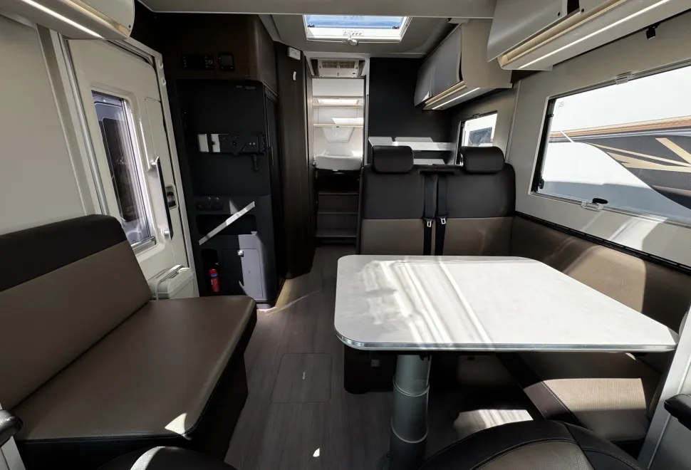 Adria Matrix Supreme 670SL  2022