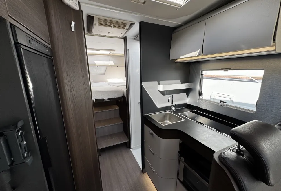Adria Matrix Supreme 670SL  2022