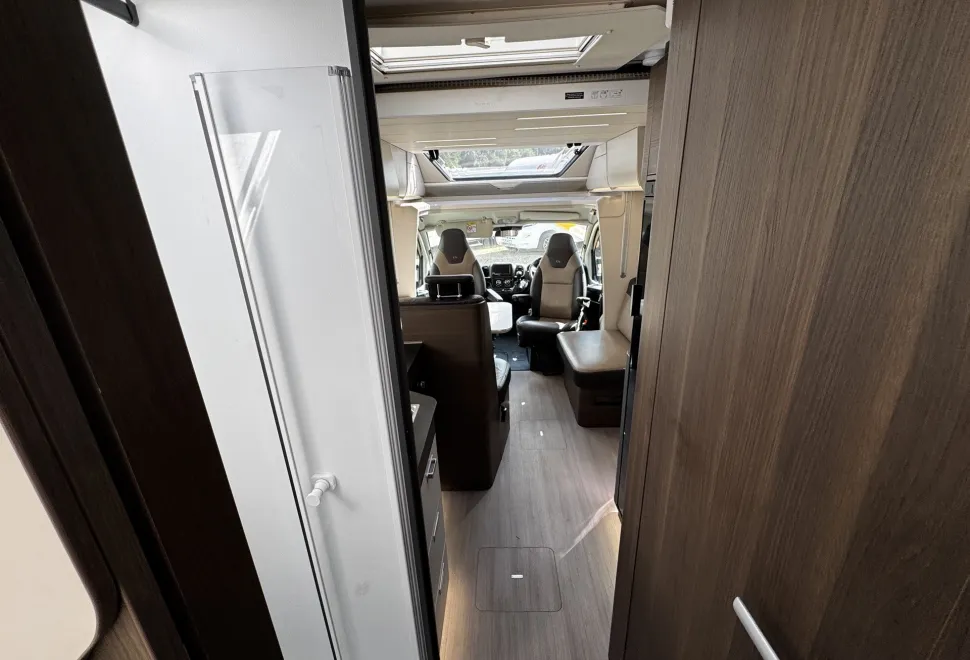Adria Matrix Supreme 670SL  2022