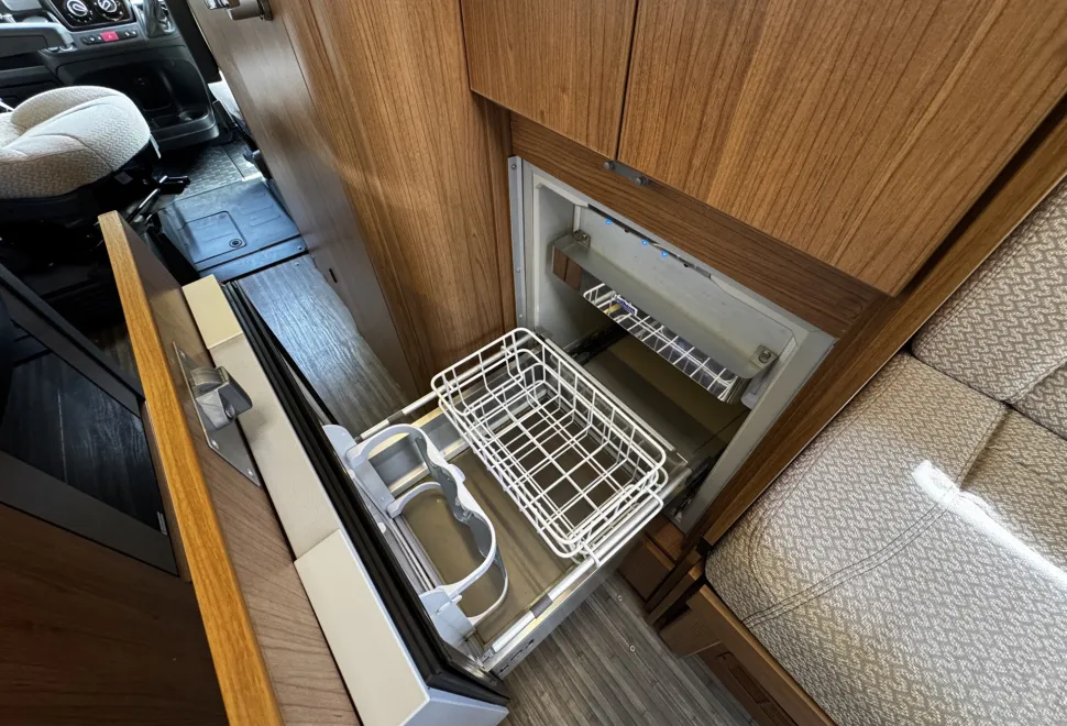Auto-Trail V-Line 610  2015