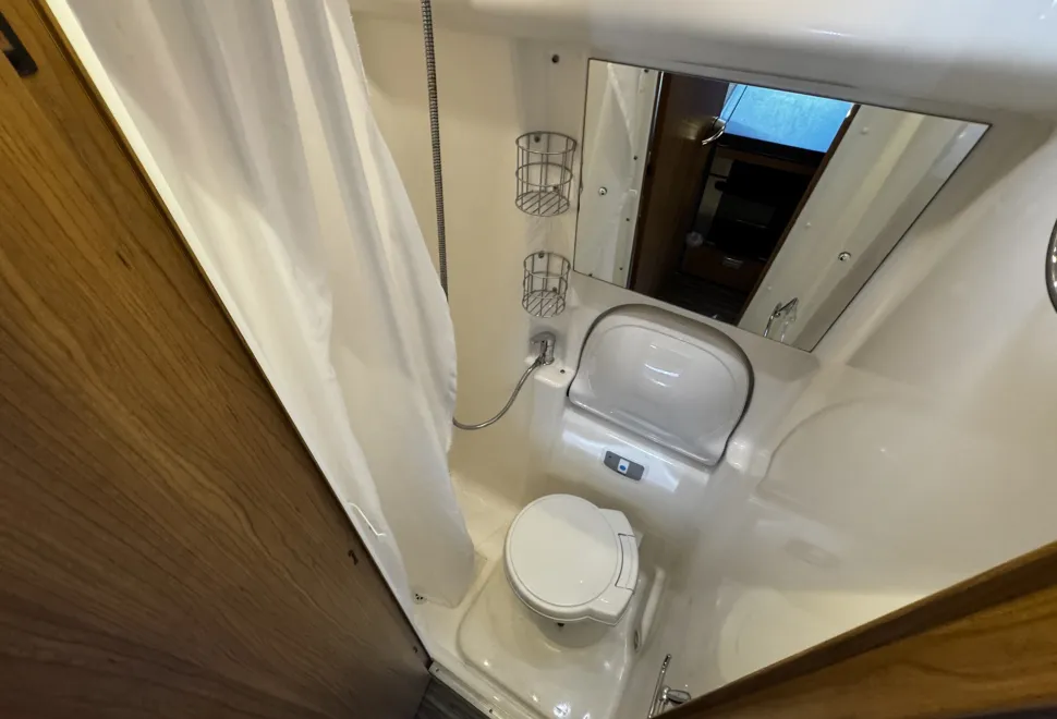 Auto-Trail V-Line 610  2015