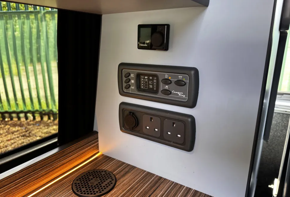 Volkswagen T6.1 Highline Camperking Monte Carlo   2021