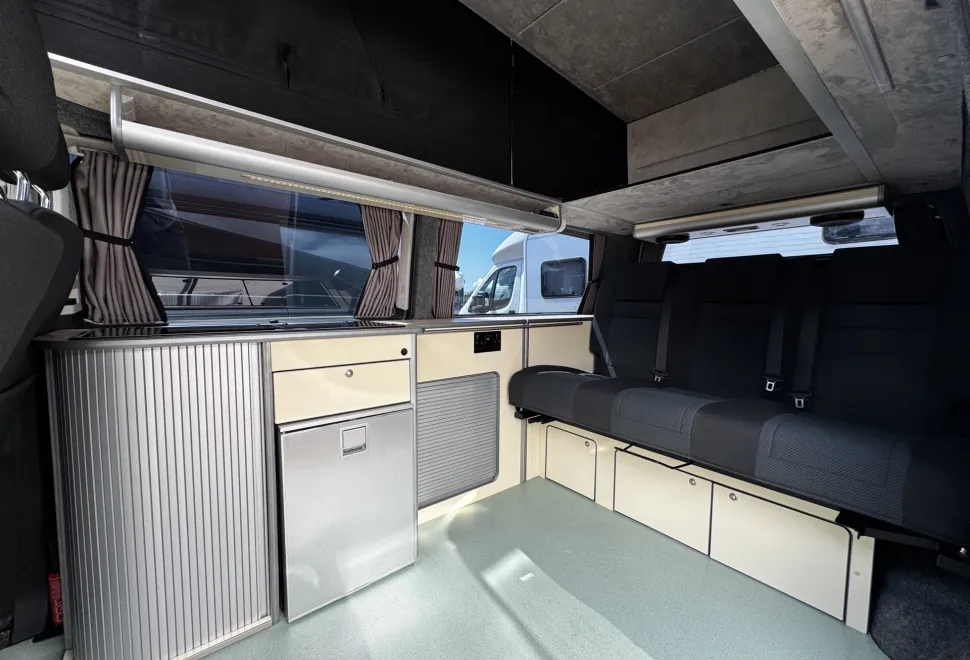 Volkswagen Customhaus T6 Highline LWB DSG   2017